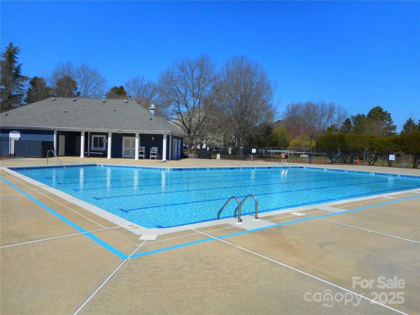 9331 Hanworth Trace Drive, Charlotte, NC 28277.  MLS# CAR4229071, YatesRealty ID 5008. 