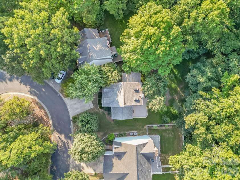 6009 Coaching Inn Court, Charlotte, NC 28270.  MLS# CAR4423654, YatesRealty ID 50081. 