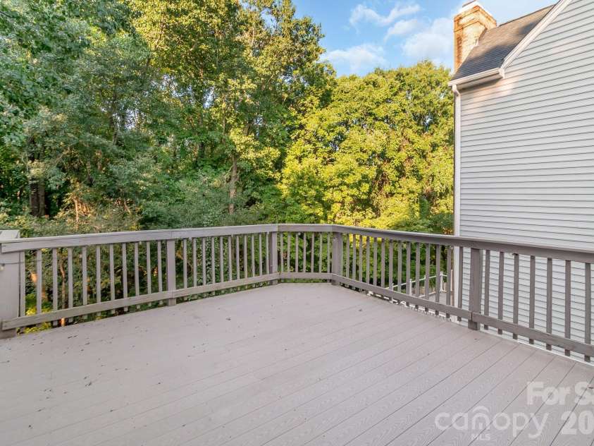 6009 Coaching Inn Court, Charlotte, NC 28270.  MLS# CAR4423654, YatesRealty ID 50081. 