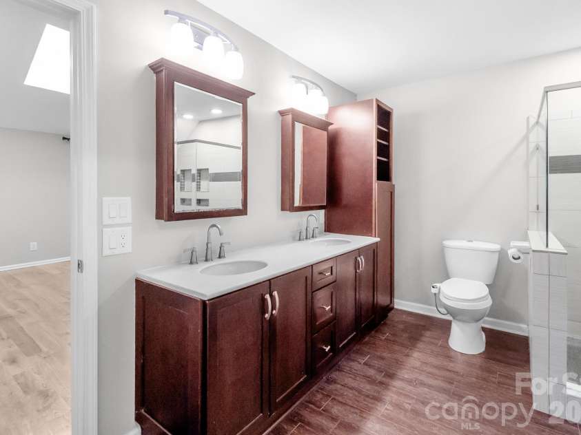 6009 Coaching Inn Court, Charlotte, NC 28270.  MLS# CAR4423654, YatesRealty ID 50081. 