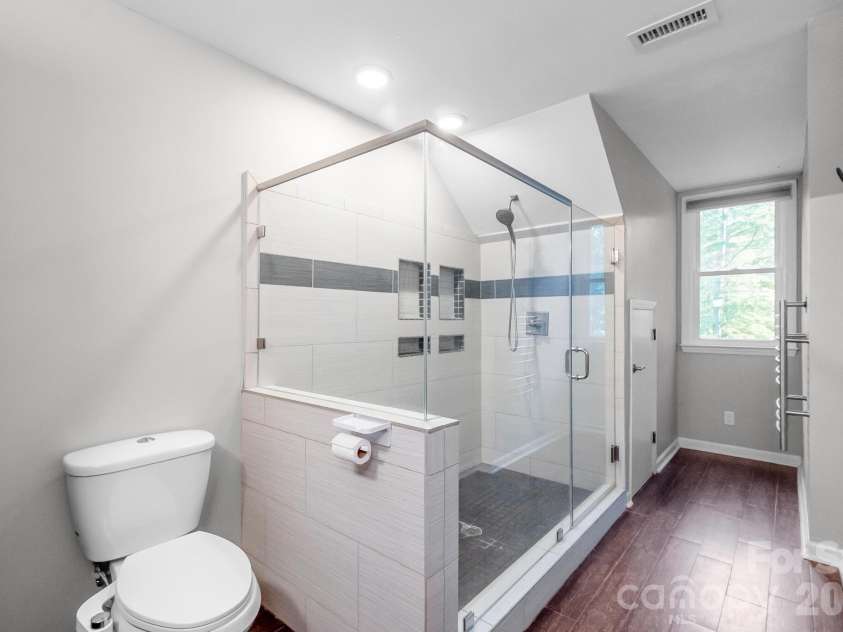 6009 Coaching Inn Court, Charlotte, NC 28270.  MLS# CAR4423654, YatesRealty ID 50081. 