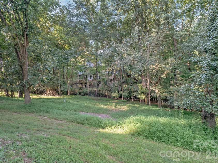 6009 Coaching Inn Court, Charlotte, NC 28270.  MLS# CAR4423654, YatesRealty ID 50081. 