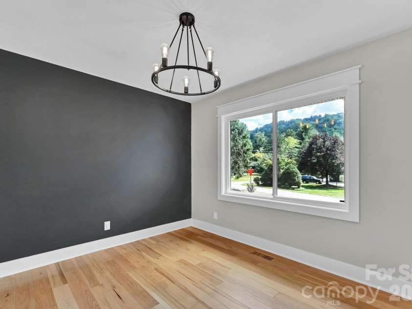 123 Turley Falls Road, Hendersonville, NC 28739.  MLS# CAR4423477, YatesRealty ID 50084. 