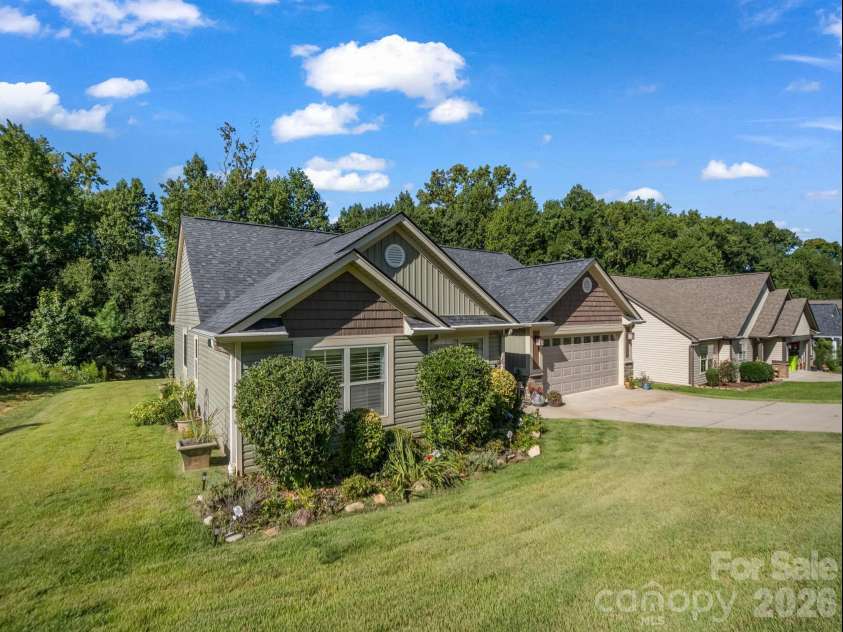 138 Brookwood Creek Drive, Landrum, SC 29356.  MLS# CAR4423347, YatesRealty ID 50085. 