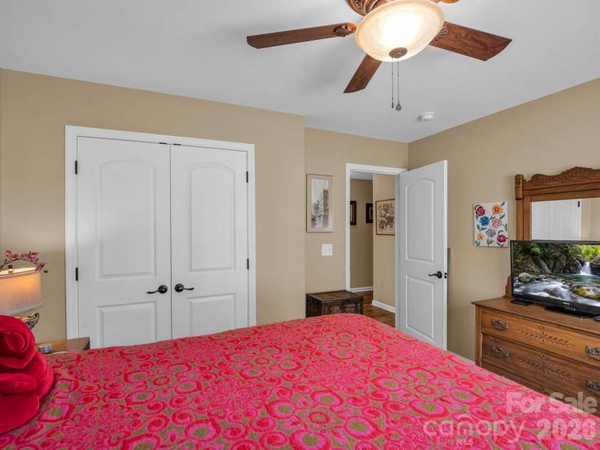 138 Brookwood Creek Drive, Landrum, SC 29356.  MLS# CAR4423347, YatesRealty ID 50085. 