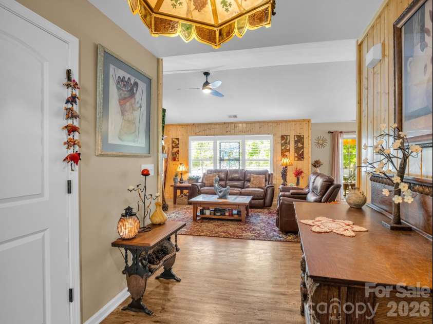 138 Brookwood Creek Drive, Landrum, SC 29356.  MLS# CAR4423347, YatesRealty ID 50085. Entry to open floorplan
