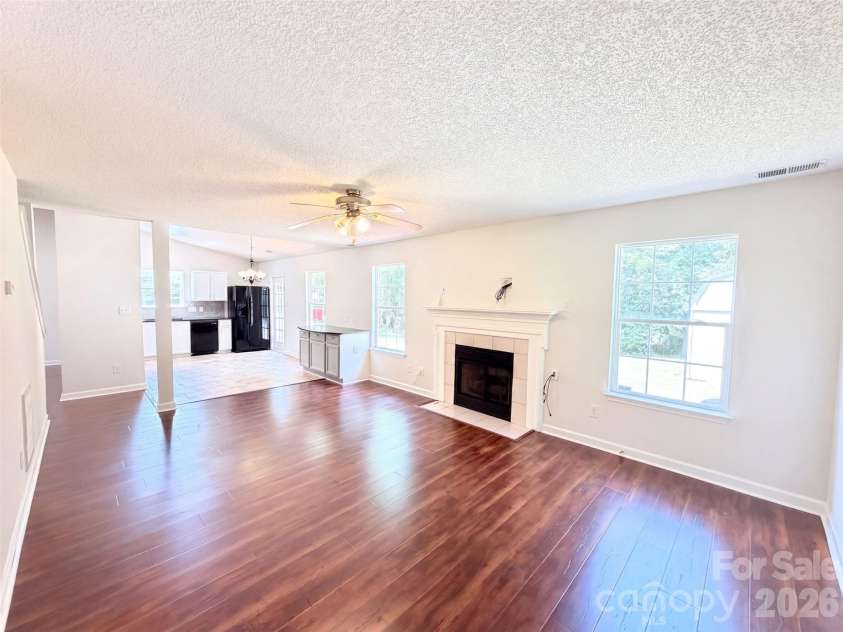 8616 Silver Falls Way, Charlotte, NC 28227.  MLS# CAR4423664, YatesRealty ID 50086. 