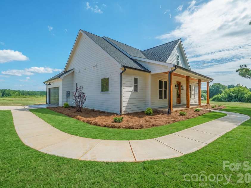 3104 Mount Pleasant Road, Sherrills Ford, NC 28673.  MLS# CAR4423658, YatesRealty ID 50087. 