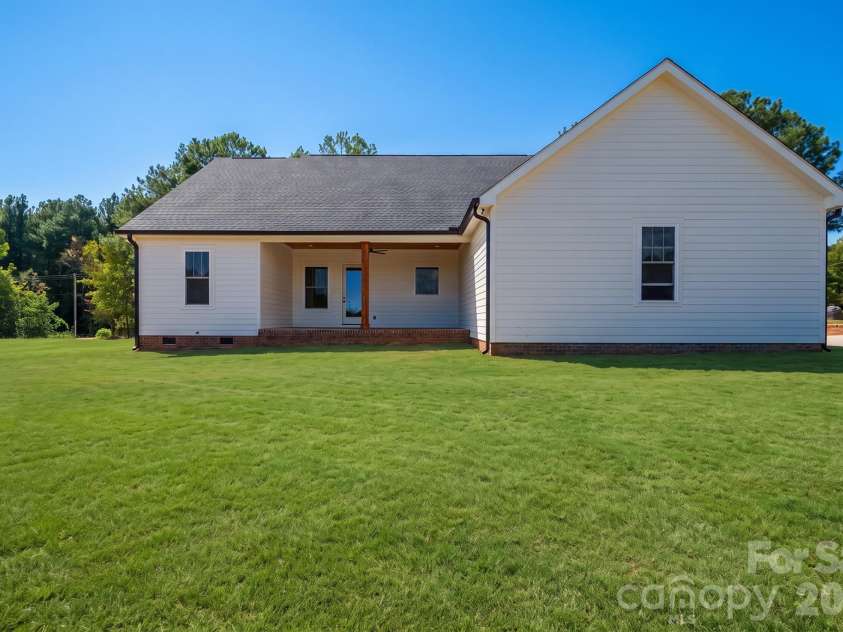 3104 Mount Pleasant Road, Sherrills Ford, NC 28673.  MLS# CAR4423658, YatesRealty ID 50087. 