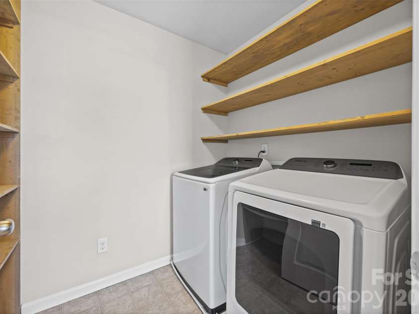 2437 Grinstead Court, Clover, SC 29710.  MLS# CAR4423600, YatesRealty ID 50088. 