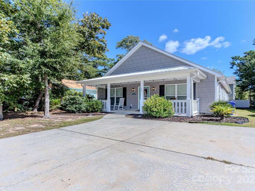148 12th Street, Oak Island, NC 28465.  MLS# CAR4221922, YatesRealty ID 5009. 