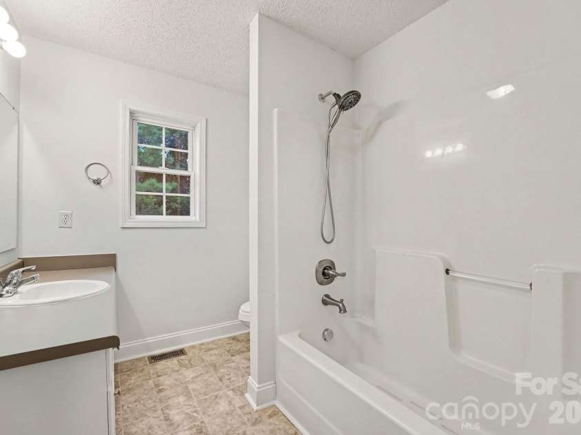 4750 Dalena Drive, Claremont, NC 28610.  MLS# CAR4423670, YatesRealty ID 50090. 