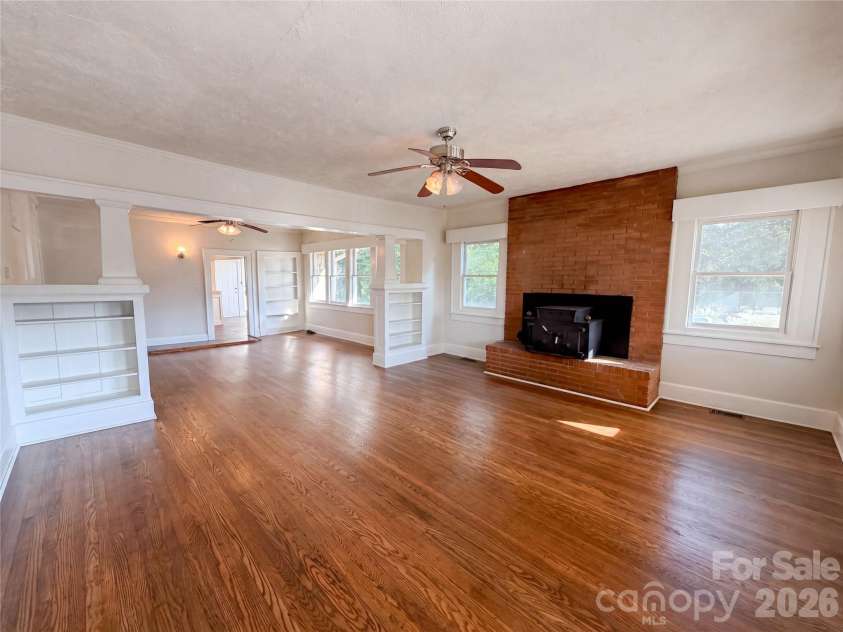 1101 Old West Innes Street, Salisbury, NC 28144.  MLS# CAR4423640, YatesRealty ID 50092. 