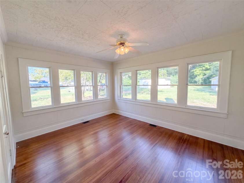 1101 Old West Innes Street, Salisbury, NC 28144.  MLS# CAR4423640, YatesRealty ID 50092. 