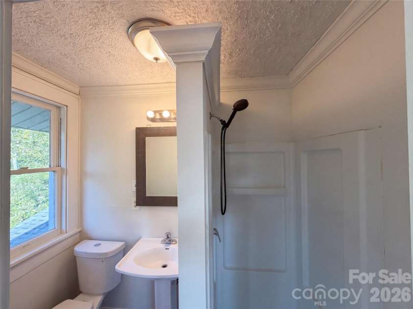 1101 Old West Innes Street, Salisbury, NC 28144.  MLS# CAR4423640, YatesRealty ID 50092. 