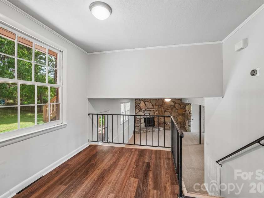 4036 Elizabeth Street, Hickory, NC 28601.  MLS# CAR4423673, YatesRealty ID 50094. 