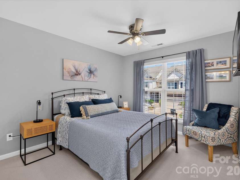 2640 Katy Flyer Avenue, Charlotte, NC 28210.  MLS# CAR4422995, YatesRealty ID 50095. 3rd bedroom