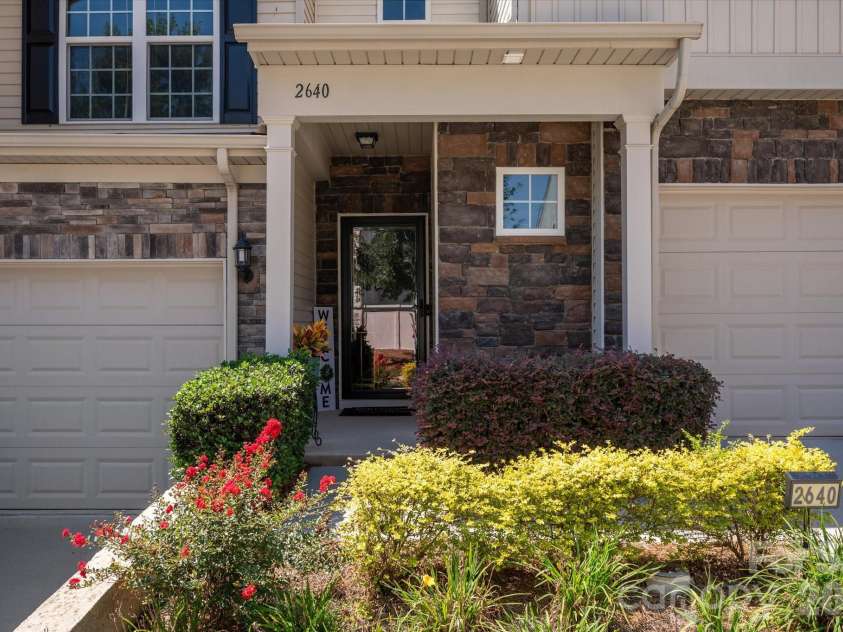 2640 Katy Flyer Avenue, Charlotte, NC 28210.  MLS# CAR4422995, YatesRealty ID 50095. 