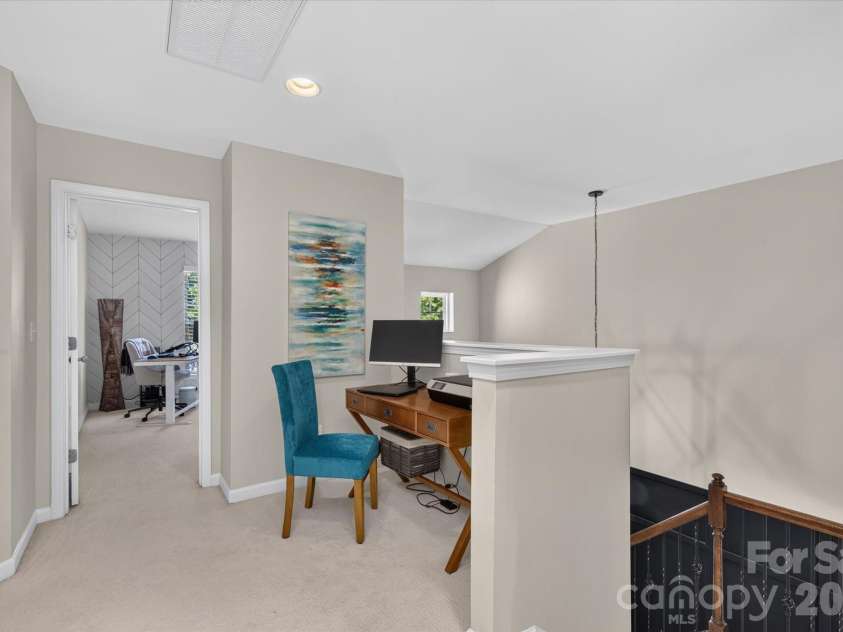 2640 Katy Flyer Avenue, Charlotte, NC 28210.  MLS# CAR4422995, YatesRealty ID 50095. 