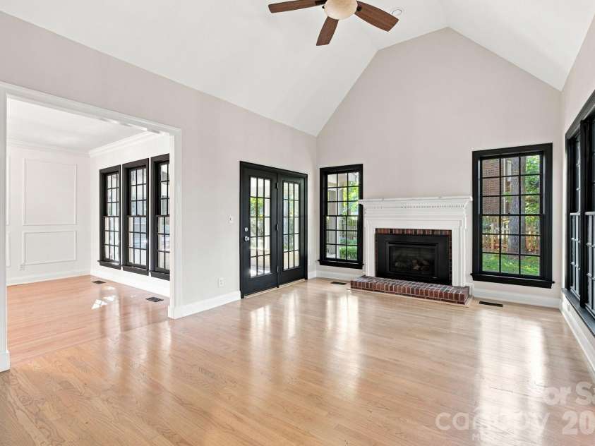 5111 Downing Creek Drive, Charlotte, NC 28269.  MLS# CAR4418841, YatesRealty ID 50096. 