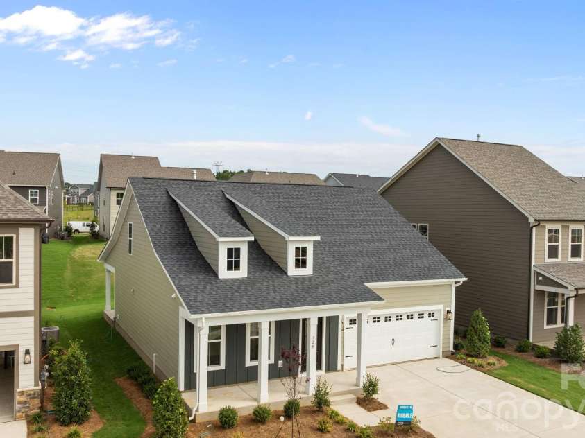 1256 Aft Lane, York, SC 29745.  MLS# CAR4360112, YatesRealty ID 5010. Fairfield 2Photos are representative and may not reflect the exact home, finishes, or features.