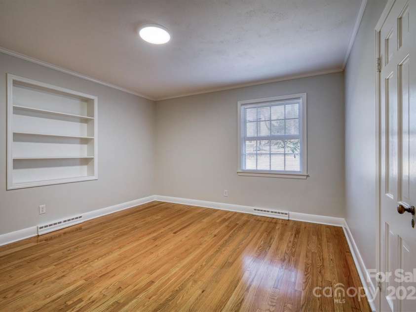 924 Main Avenue, Newton, NC 28658.  MLS# CAR4224742, YatesRealty ID 5010. Third Bedroom