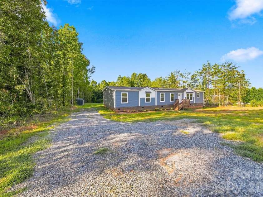 2736 Willowtree Church Avenue, Morganton, NC 28655.  MLS# CAR4422947, YatesRealty ID 50100. 
