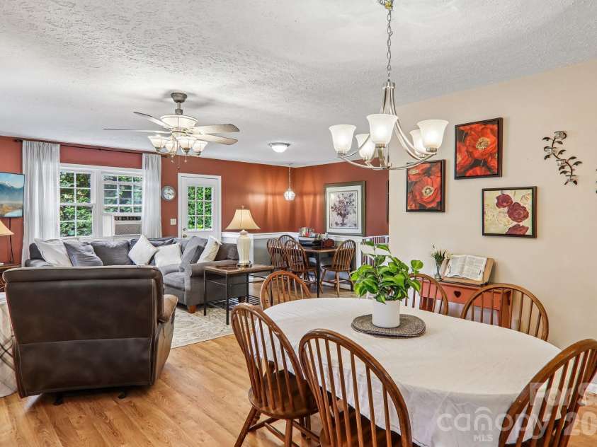 169 Highview Drive, Maggie Valley, NC 28751.  MLS# CAR4411083, YatesRealty ID 50102. Dining area looking towards living room