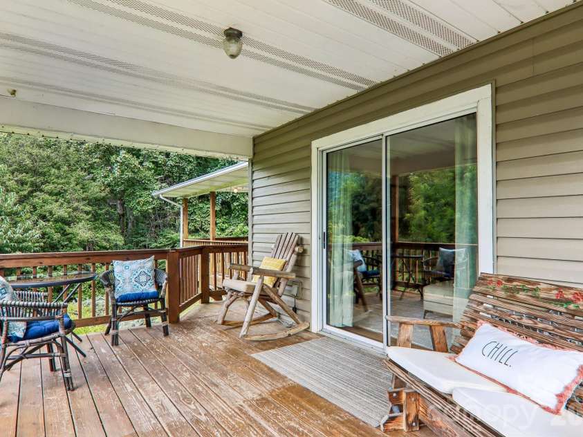 169 Highview Drive, Maggie Valley, NC 28751.  MLS# CAR4411083, YatesRealty ID 50102. Large deck for relaxing and enjoying the view!