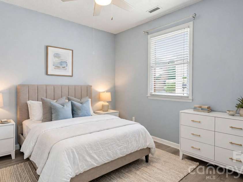19942 Oak Leaf Circle, Cornelius, NC 28031.  MLS# CAR4423543, YatesRealty ID 50103. Bedroom #1