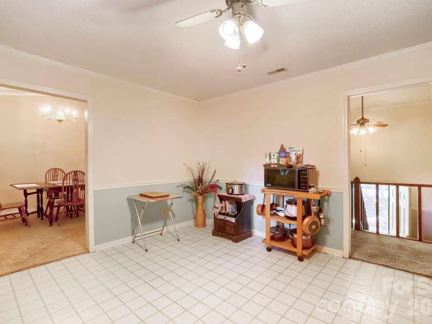 2414 Ashford Drive, Concord, NC 28027.  MLS# CAR4423444, YatesRealty ID 50104. 