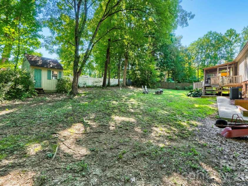 2414 Ashford Drive, Concord, NC 28027.  MLS# CAR4423444, YatesRealty ID 50104. 