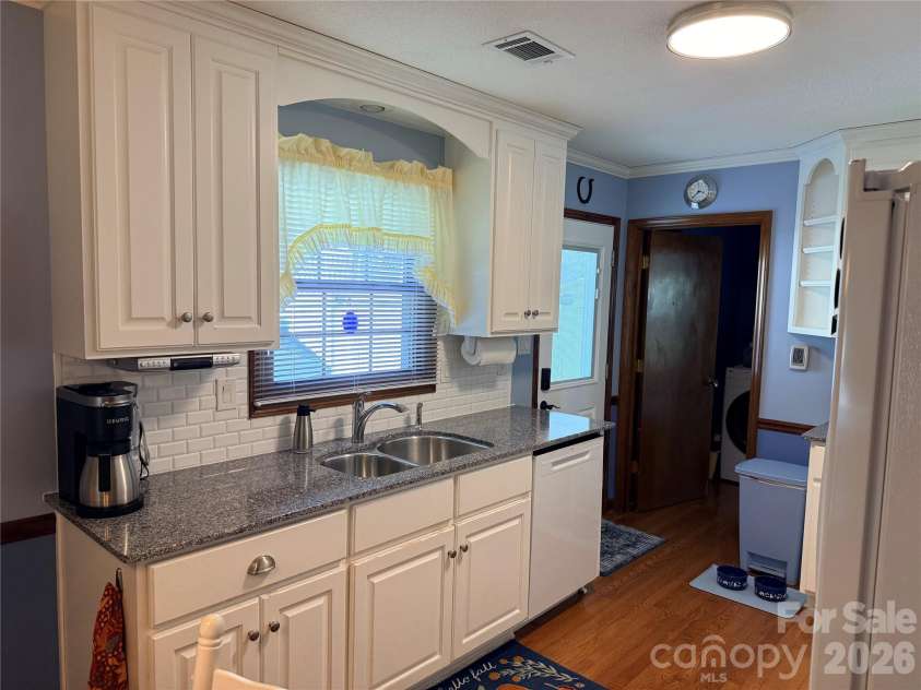 6412 Clearwater Drive, Indian Trail, NC 28079.  MLS# CAR4423225, YatesRealty ID 50107. 