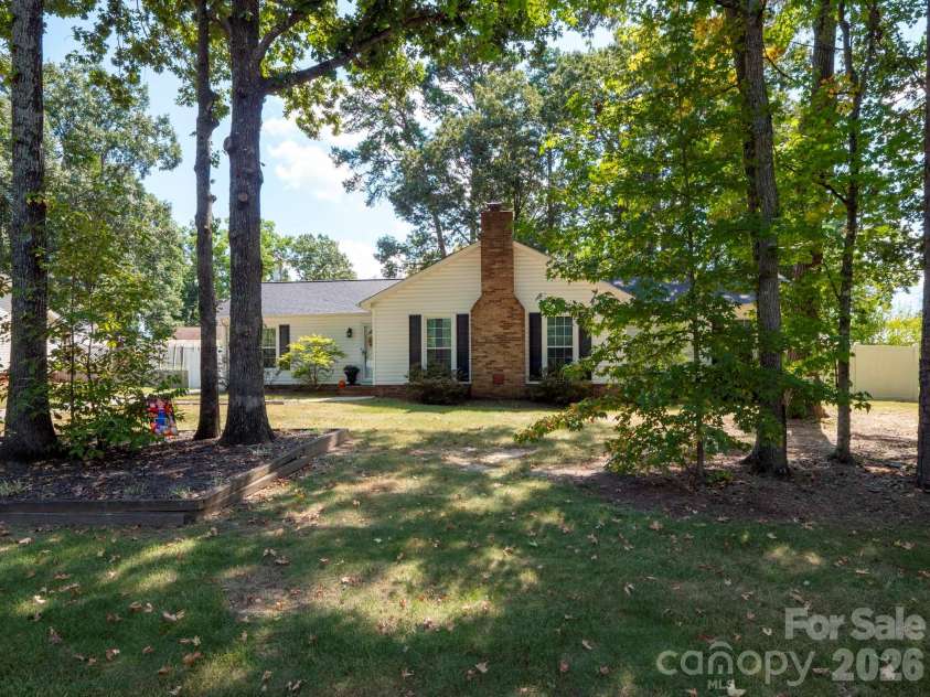 6412 Clearwater Drive, Indian Trail, NC 28079.  MLS# CAR4423225, YatesRealty ID 50107. 