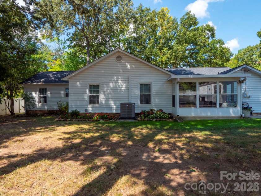 6412 Clearwater Drive, Indian Trail, NC 28079.  MLS# CAR4423225, YatesRealty ID 50107. 