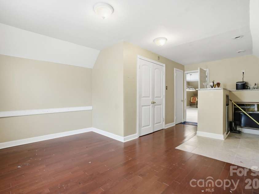 8108 Morehouse Drive, Waxhaw, NC 28173.  MLS# CAR4365988, YatesRealty ID 50108. 