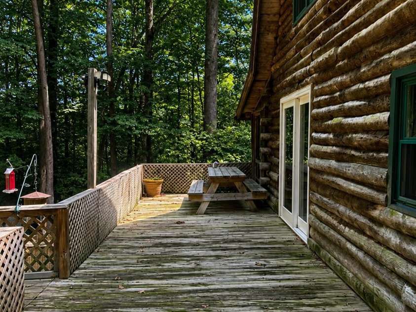 51 Sleepy Forest Drive, Leicester, NC 28748.  MLS# CAR4412266, YatesRealty ID 50110. 