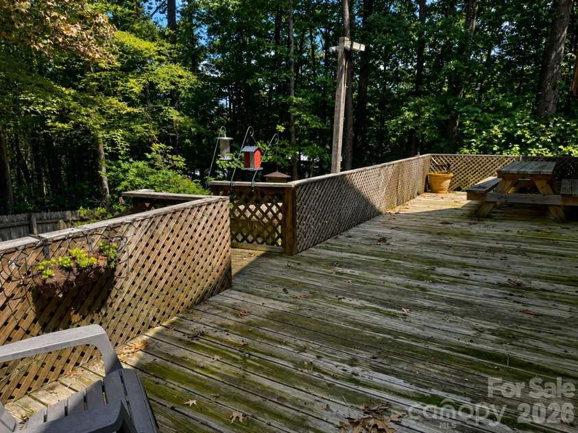 51 Sleepy Forest Drive, Leicester, NC 28748.  MLS# CAR4412266, YatesRealty ID 50110. 