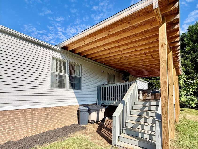 115 Mt. Wesley Church Road, Hiddenite, NC 28636.  MLS# CAR4423277, YatesRealty ID 50114. 