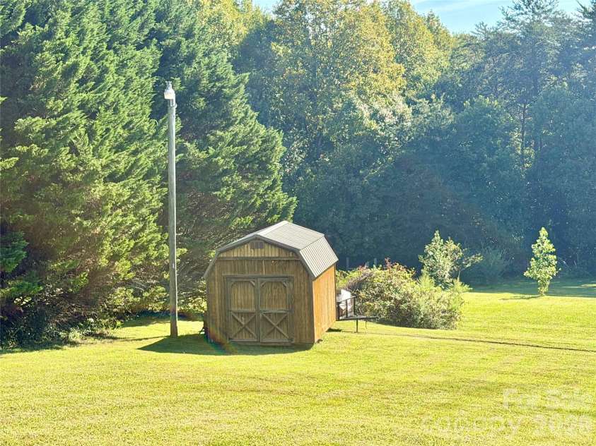 115 Mt. Wesley Church Road, Hiddenite, NC 28636.  MLS# CAR4423277, YatesRealty ID 50114. 