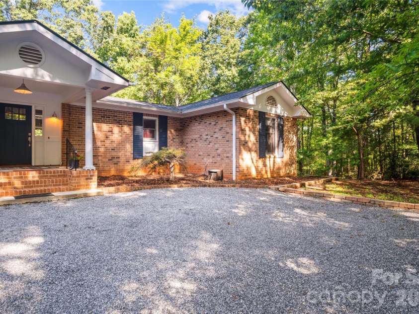 1137 Mountain Laurel Drive, Columbus, NC 28722.  MLS# CAR4423515, YatesRealty ID 50115. 