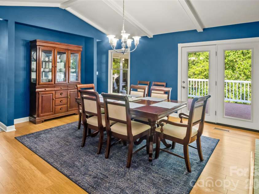 1137 Mountain Laurel Drive, Columbus, NC 28722.  MLS# CAR4423515, YatesRealty ID 50115. 