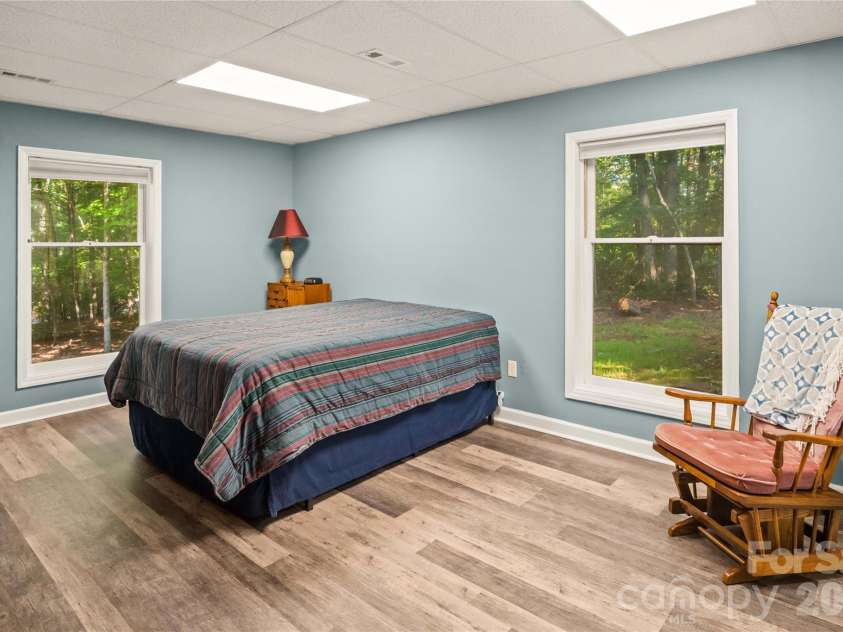 1137 Mountain Laurel Drive, Columbus, NC 28722.  MLS# CAR4423515, YatesRealty ID 50115. 