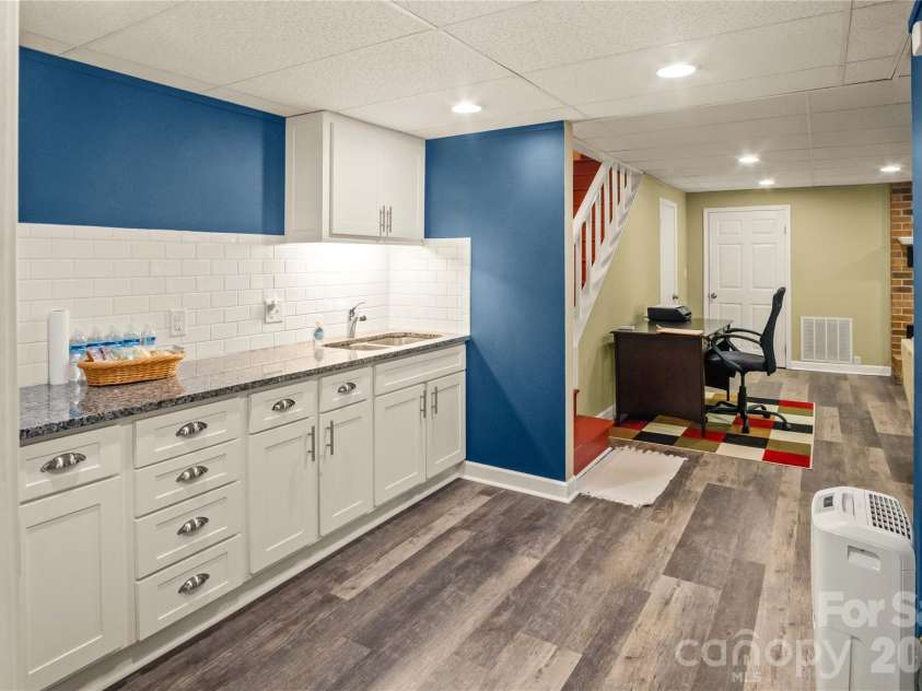 1137 Mountain Laurel Drive, Columbus, NC 28722.  MLS# CAR4423515, YatesRealty ID 50115. 