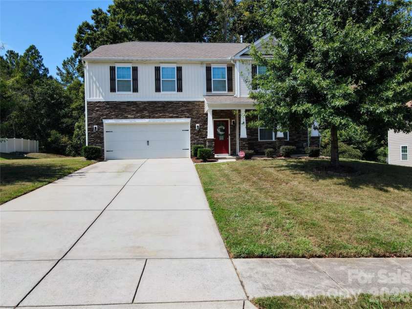 113 Meadow Stream Drive, Mount Holly, NC 28120.  MLS# CAR4423251, YatesRealty ID 50118. 