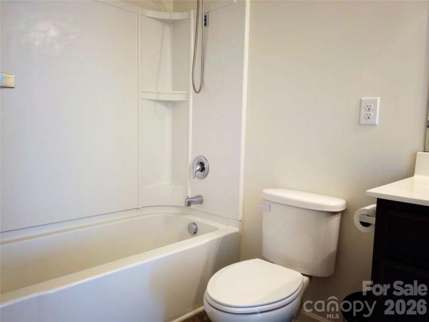 113 Meadow Stream Drive, Mount Holly, NC 28120.  MLS# CAR4423251, YatesRealty ID 50118. 