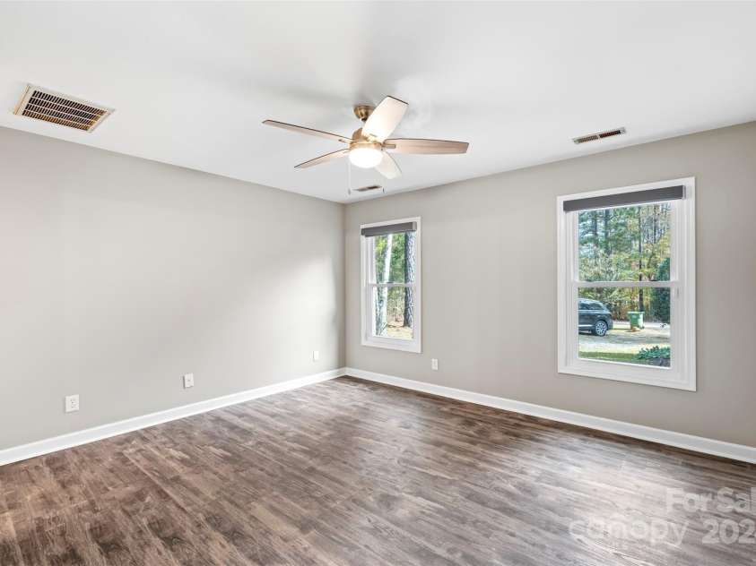 2306 Morningside Drive, Lancaster, SC 29720.  MLS# CAR4201758, YatesRealty ID 5012. 