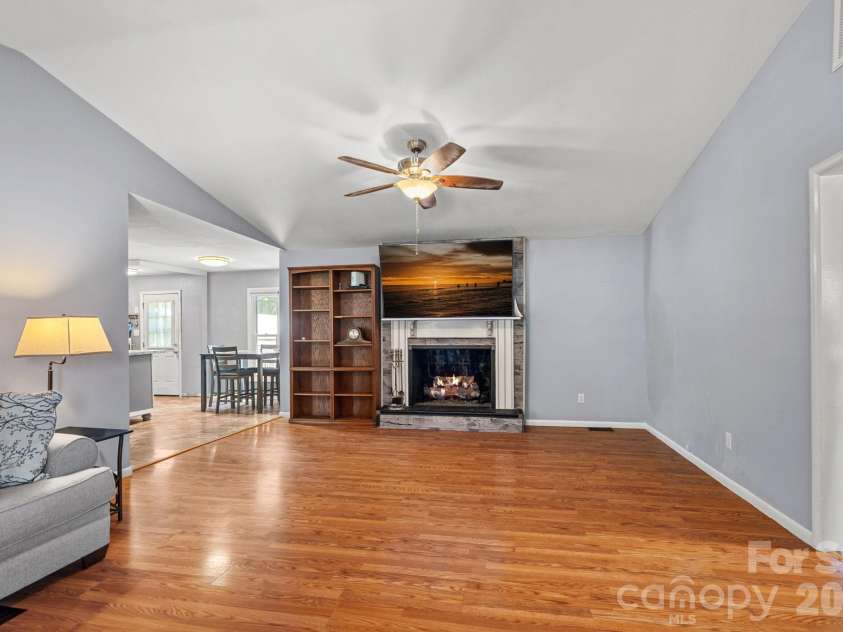 14700 August Lane, Charlotte, NC 28227.  MLS# CAR4423705, YatesRealty ID 50124. 