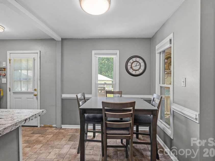 14700 August Lane, Charlotte, NC 28227.  MLS# CAR4423705, YatesRealty ID 50124. 