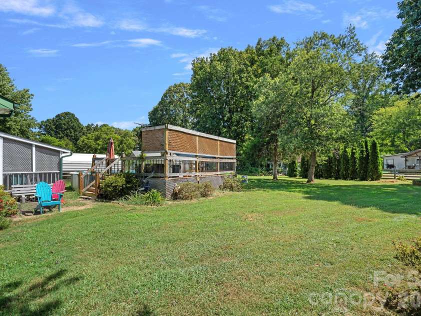14700 August Lane, Charlotte, NC 28227.  MLS# CAR4423705, YatesRealty ID 50124. 